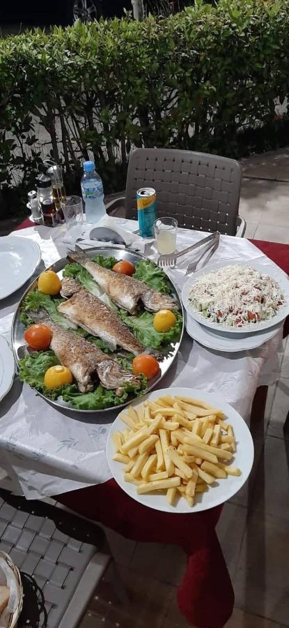 Hotel Nacional Durrës Esterno foto