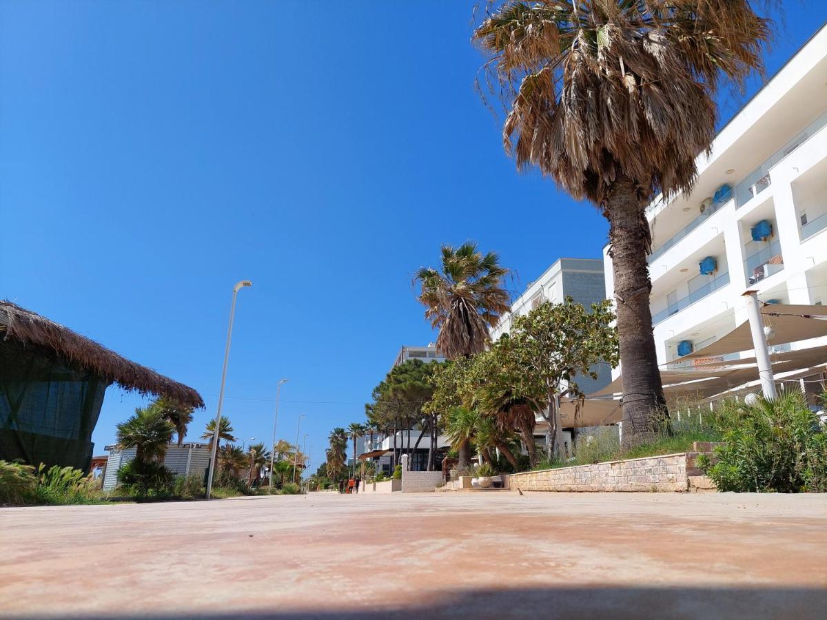 Hotel Nacional Durrës Esterno foto