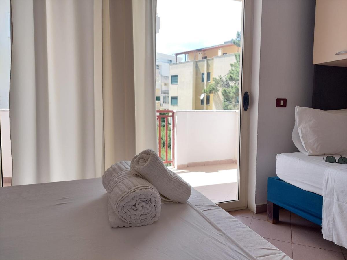 Hotel Nacional Durrës Esterno foto