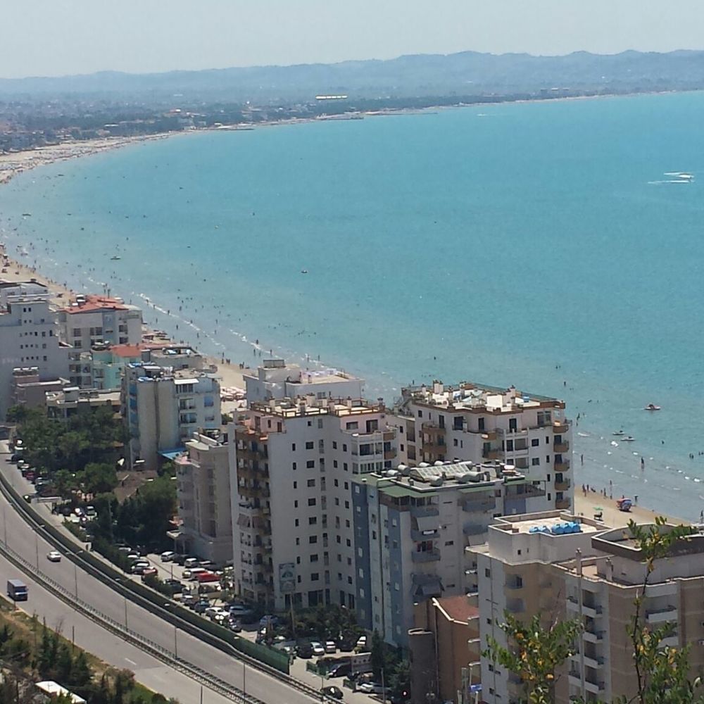 Hotel Nacional Durrës Esterno foto